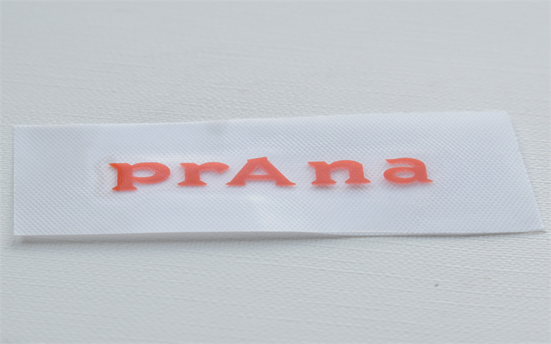 热转印转烫标 洗水烫标生产 厚板硅胶商标烫标 立体硅胶烫标