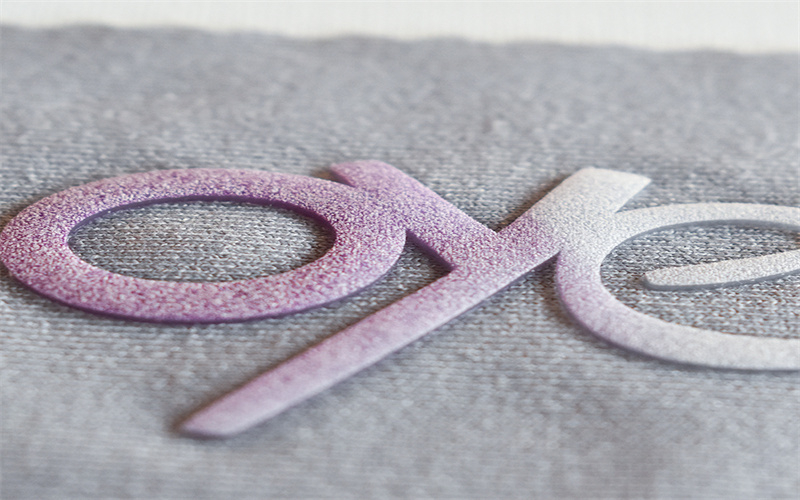 光变硅胶发泡标 表面植绒logo烫标 立体硅胶变色烫标 光变变色植绒标